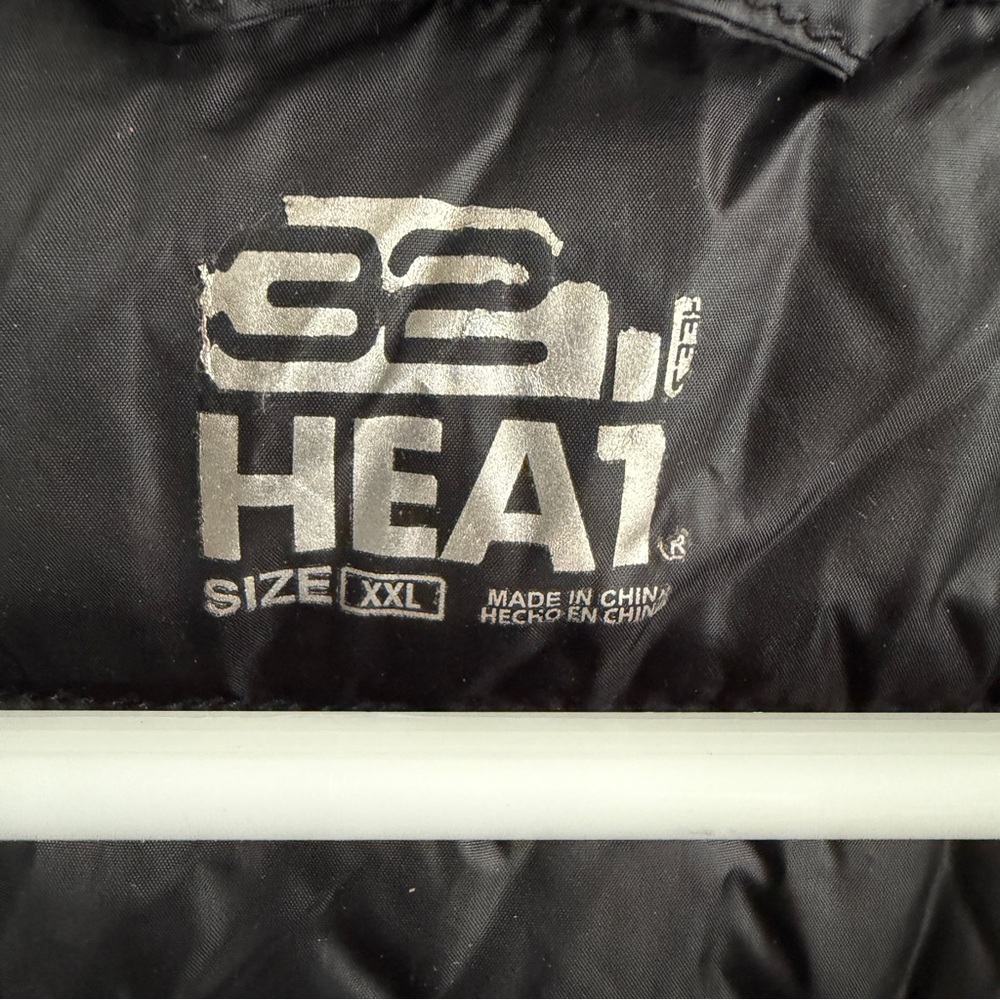 32 degrees Heat black down feather puffer jacket size XXL - Picture 2 of 3